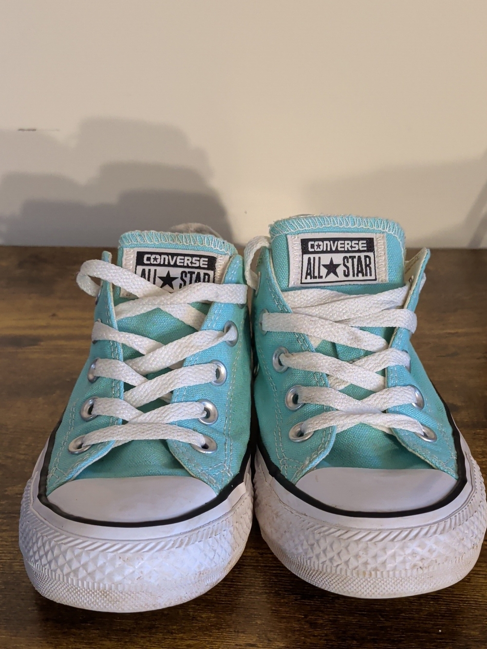 Converse Kids Low Top Sneakers in Aqua/White
